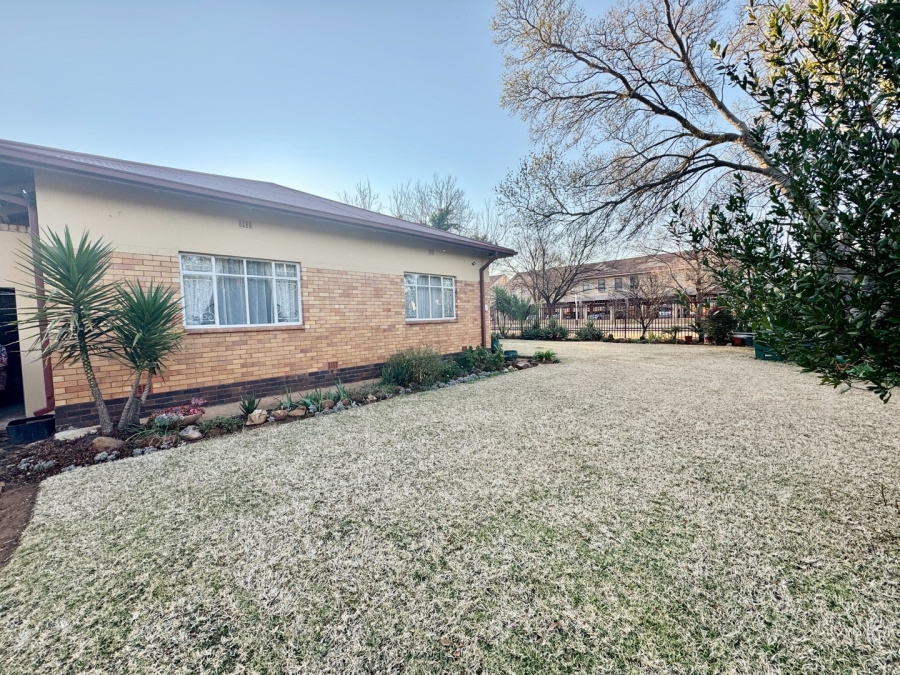 7 Bedroom Property for Sale in Die Bult North West